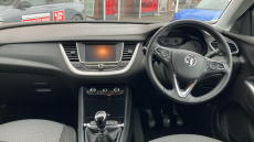 Vauxhall Grandland X 1.2 Turbo SE 5dr Petrol Hatchback